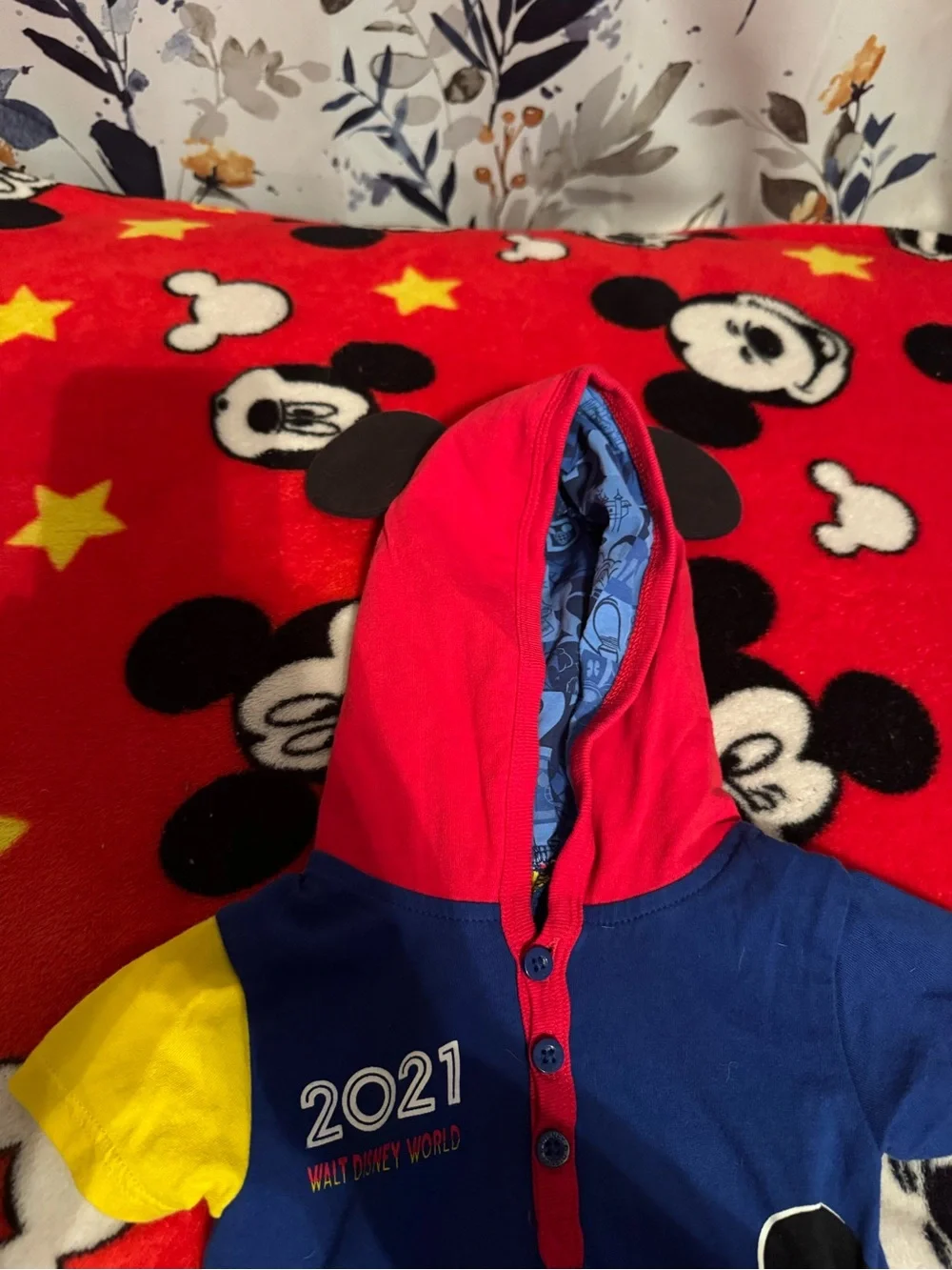 Disney bright hooded